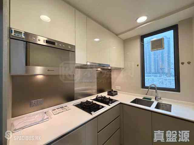 Tseung Kwan O - Alto Residences Block 8 02