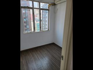 North Point - Fung Cheong Building 07