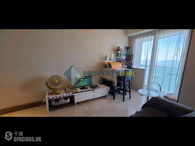 Kennedy Town - Cadogan 02