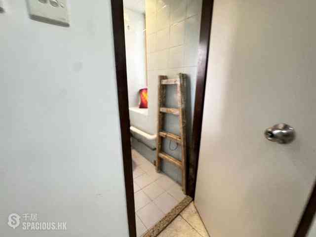 Mid Levels Central - Tregunter Tower 3 10
