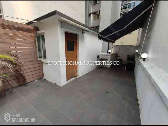 Sheung Wan - 109-111, Wing Lok Street 01