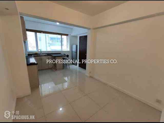 Sheung Wan - 109-111, Wing Lok Street 02