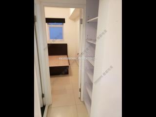 Sheung Wan - 109-111, Wing Lok Street 07