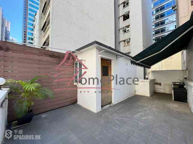 Sheung Wan - 109-111, Wing Lok Street 01
