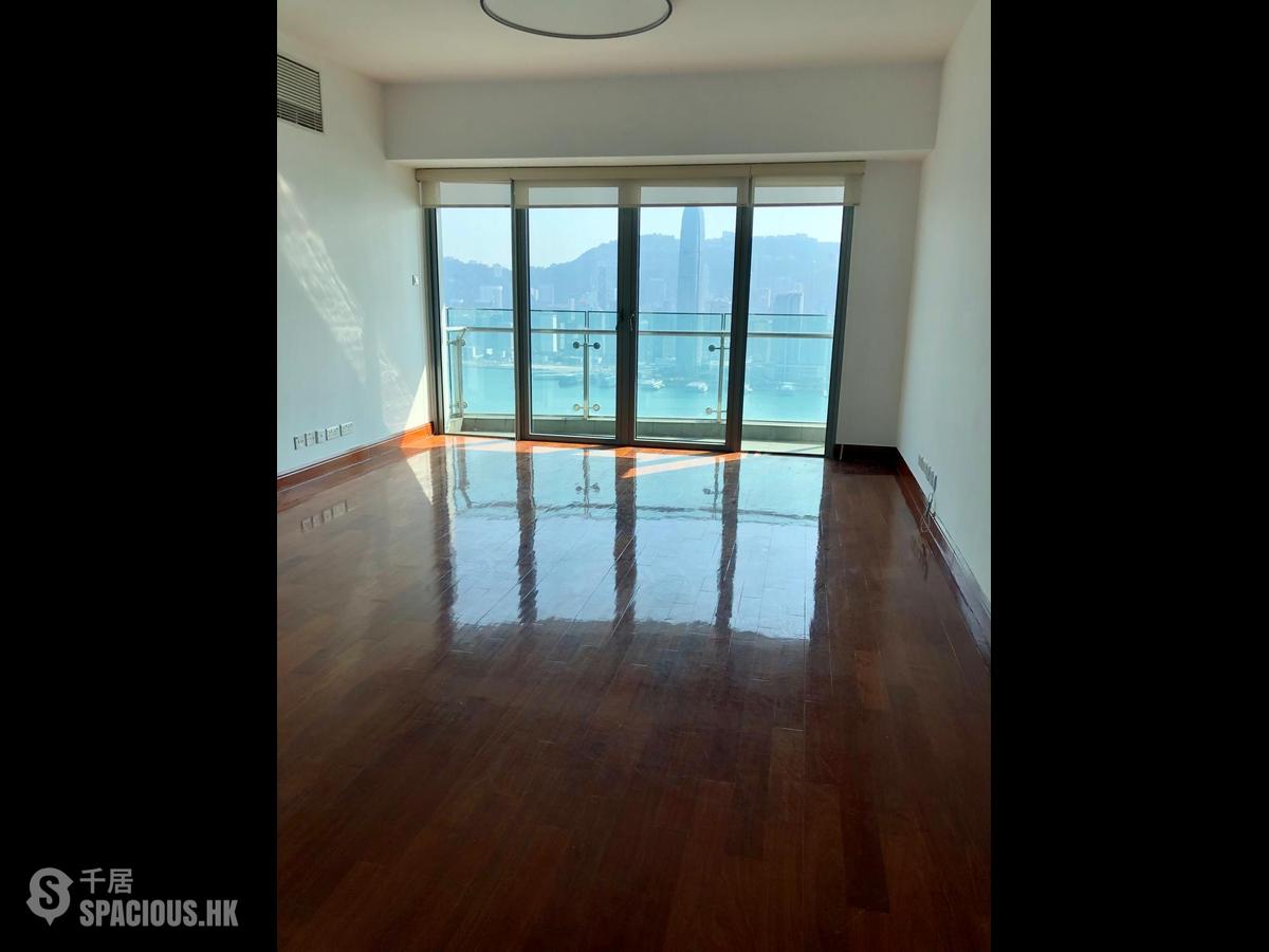West Kowloon - The Harbourside 01