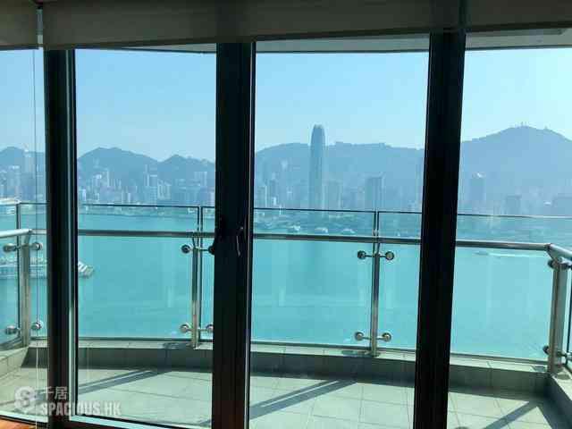West Kowloon - The Harbourside 03