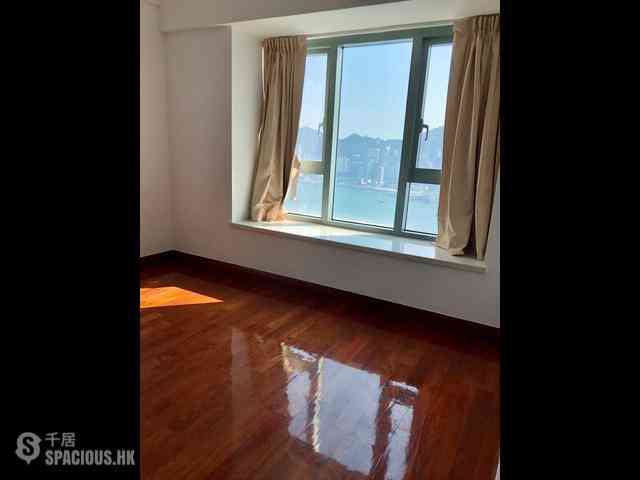 West Kowloon - The Harbourside 06