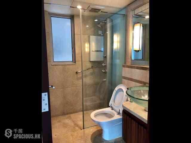 West Kowloon - The Harbourside 10