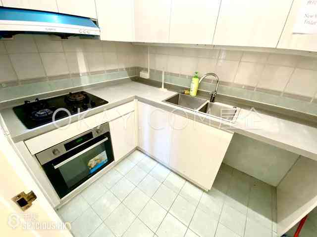 Mid Levels Central - Goldwin Heights 08