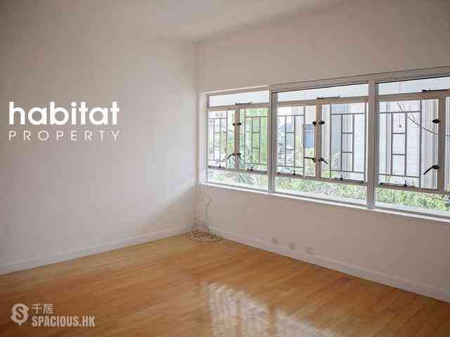 Pok Fu Lam - Bisney Villas 04