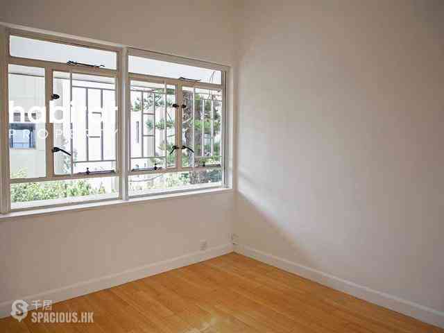 Pok Fu Lam - Bisney Villas 05