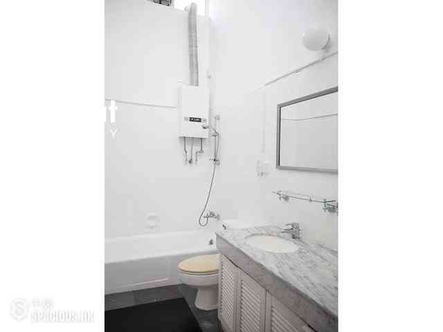 Pok Fu Lam - Bisney Villas 07
