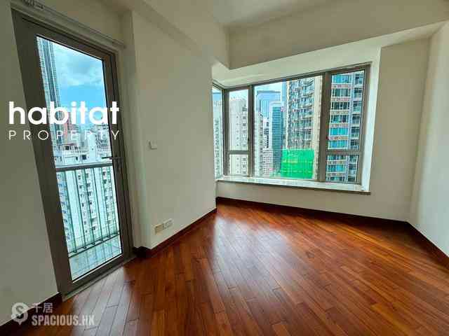 Wan Chai - The Avenue 05