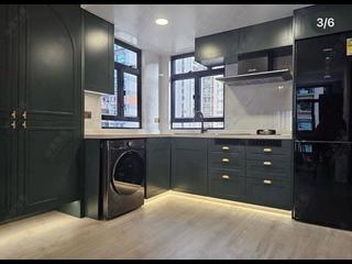 Mid Levels Central - Robinson Crest 07