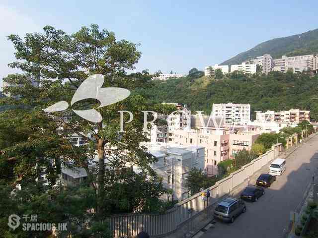 Happy Valley - Sanitarian Apartments 01