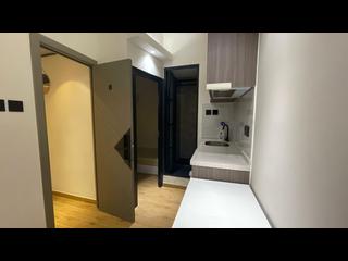Tsim Sha Tsui - Comfort Building 06