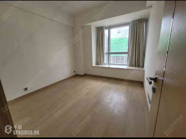 Wong Chuk Hang - Marinella Block 9 05