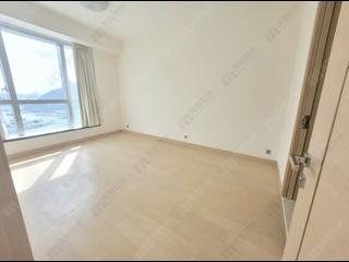 Wong Chuk Hang - Marinella Block 9 09