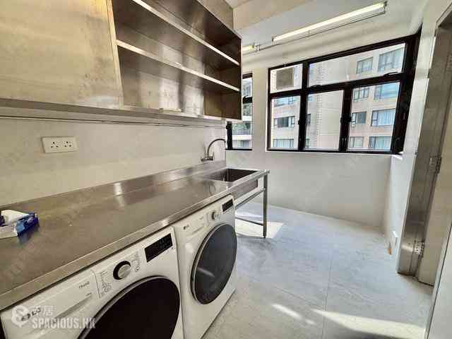 Mid Levels Central - Chung Tak Mansion 05