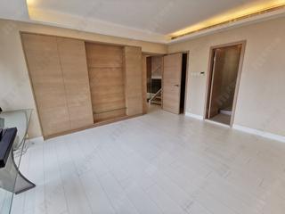 Mid Levels Central - May Tower Block 1 04