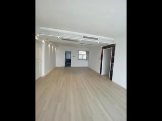 Mid Levels Central - The Grand Panorama Block 5 03