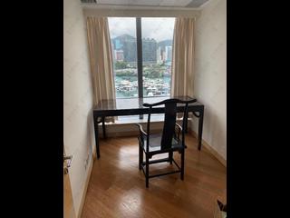Ap Lei Chau - Larvotto Block 8 02
