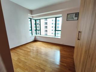 Mid Levels Central - Hillsborough Court Block 1 09