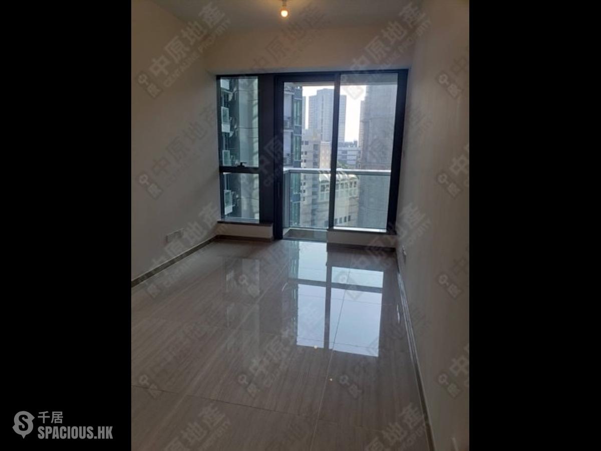 Wong Chuk Hang - The Southside Phase 1 Southland Tower 2B 01