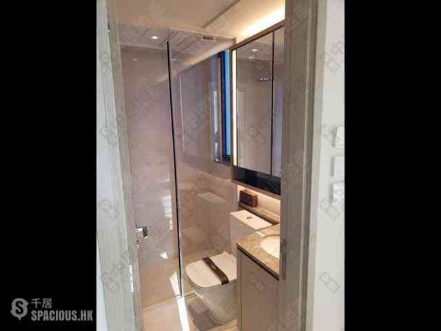Wong Chuk Hang - The Southside Phase 1 Southland Tower 2B 03