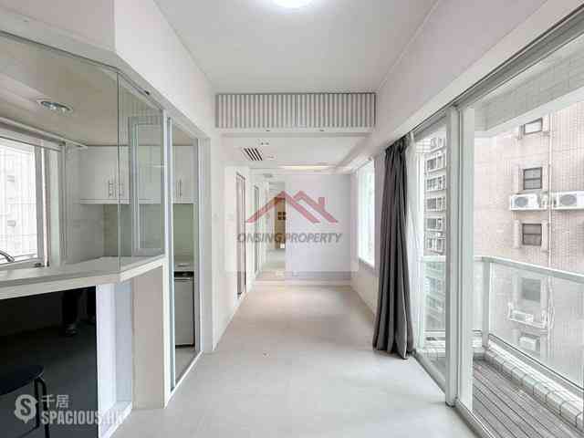 Sai Ying Pun - Reading Place 01