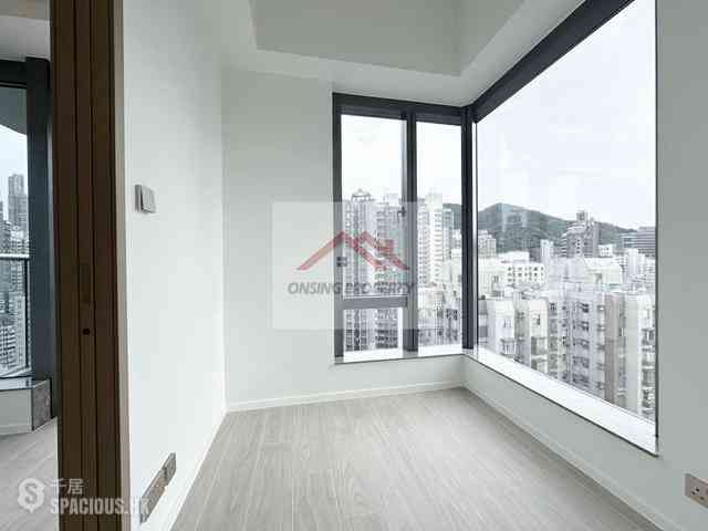 Sai Ying Pun - Des Voeux W Residence 05