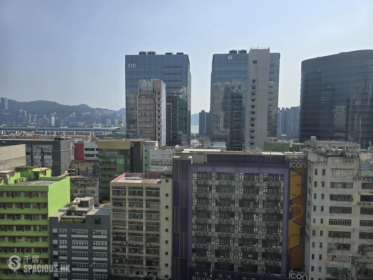 Ngau Tau Kok - Ting Hing Building 01
