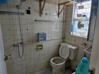 Ngau Tau Kok - Ting Hing Building 07