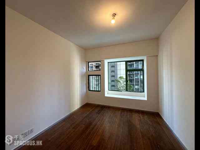 Mid Levels Central - Robinson Place 04