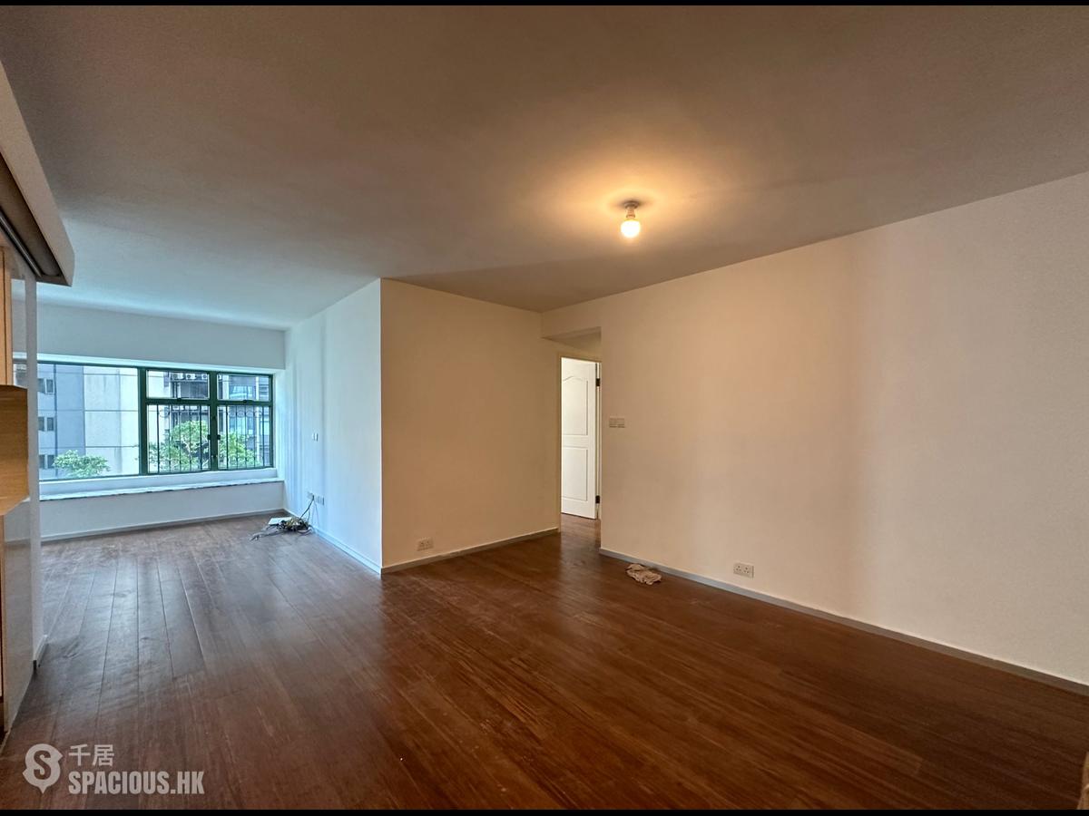 Mid Levels Central - Robinson Place 01