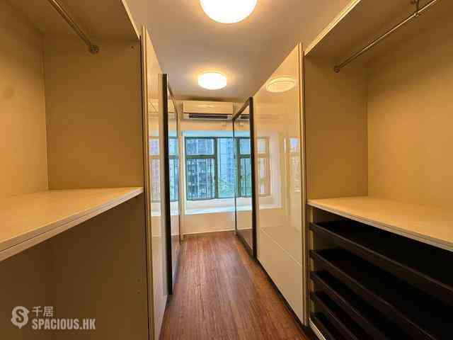 Mid Levels Central - Robinson Place 05