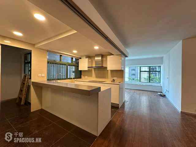 Mid Levels Central - Robinson Place 06