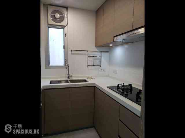 Tai Hang - Ming Sun Building 09