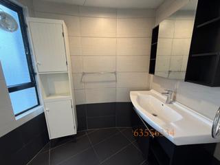 Mid Levels Central - Birchwood Place 05