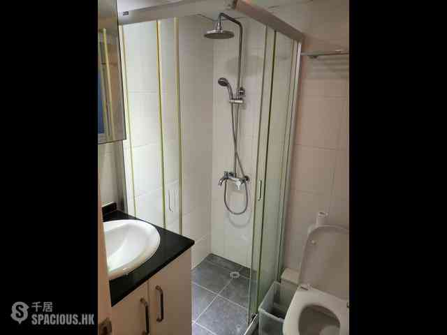 Sheung Wan - 109-111, Wing Lok Street 08