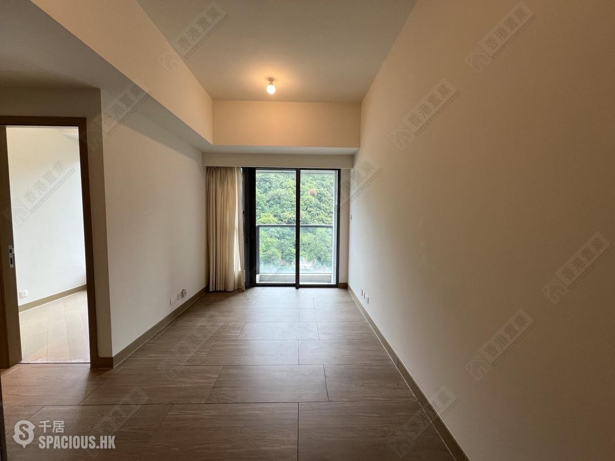 Shau Kei Wan - Lime Gala Block 1A 01