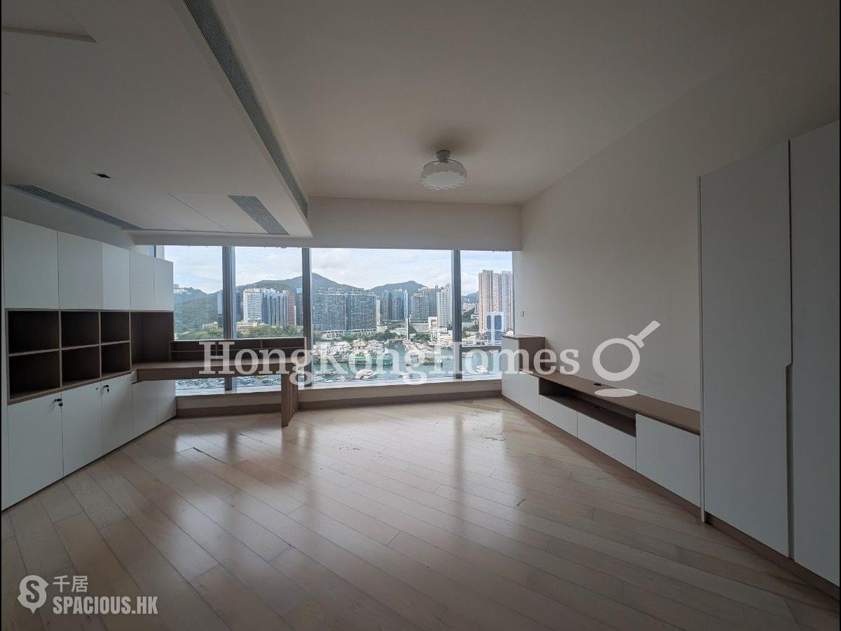 Ap Lei Chau - Larvotto 01