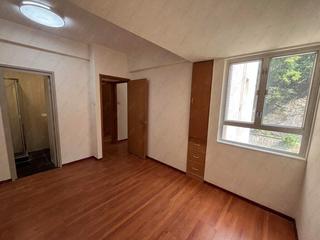 Mid Levels West - Realty Gardens 07