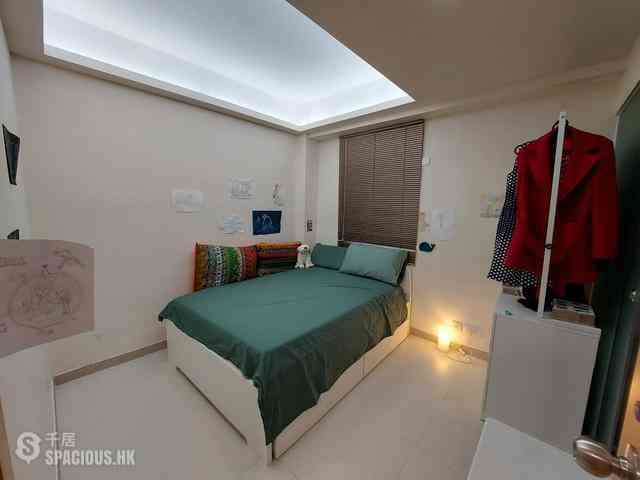Wan Chai - Wing Cheong Building 03
