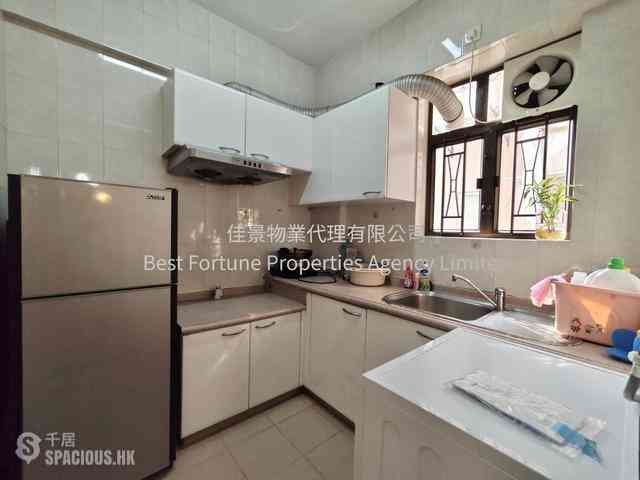 Kennedy Town - Tse Land Mansion 05