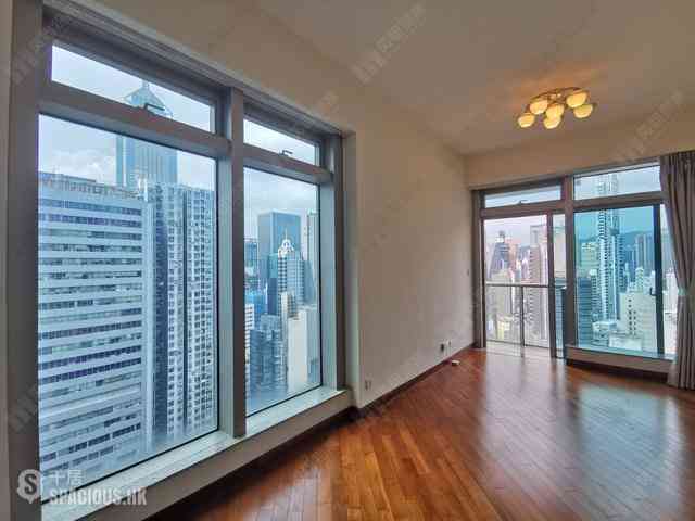 Wan Chai - The Avenue Phase 2 15