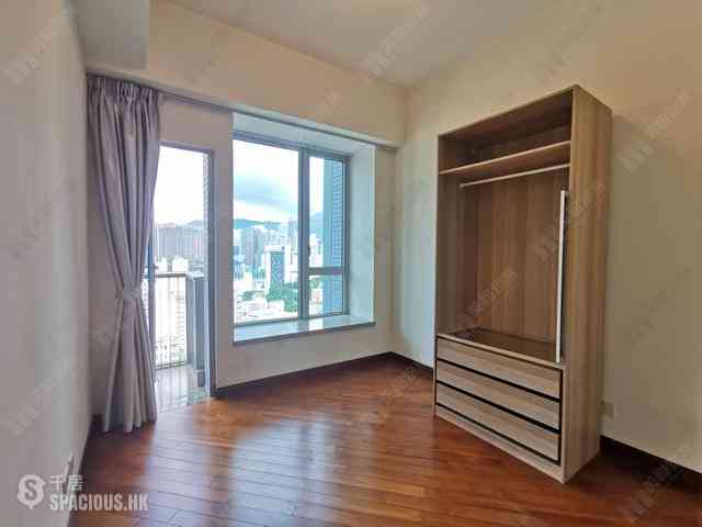 Wan Chai - The Avenue Phase 2 19