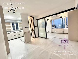 Mid Levels Central - Ying Fai Court 03