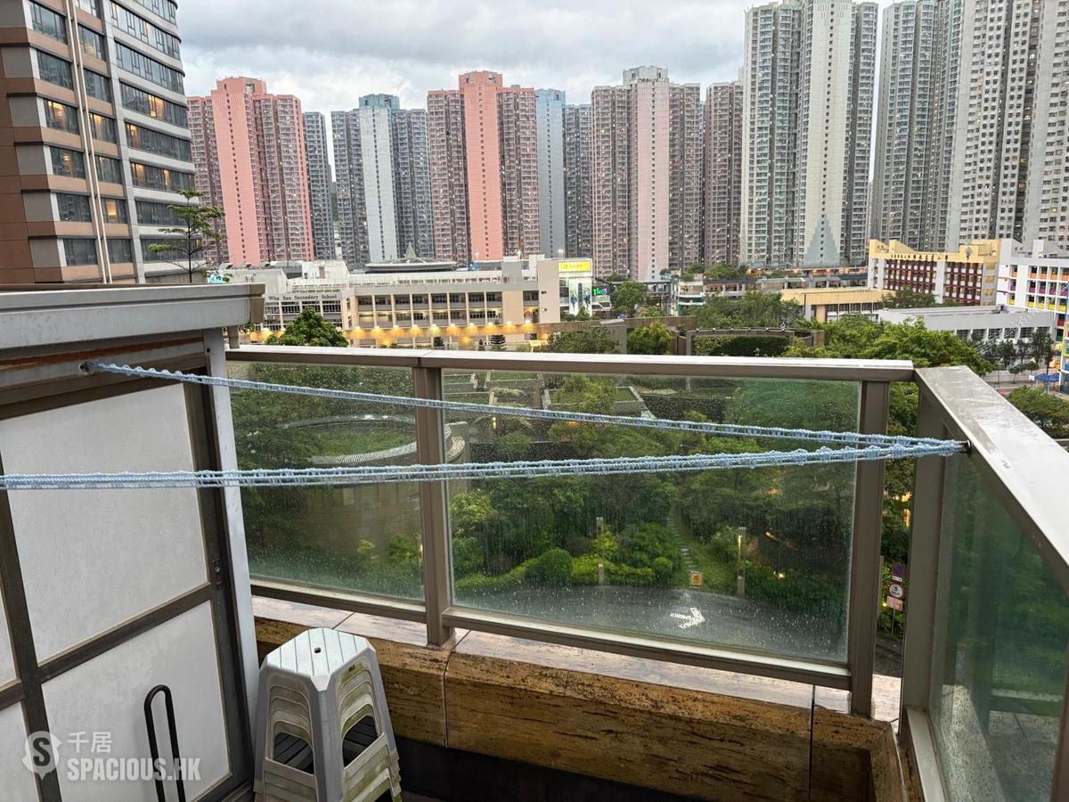 Tseung Kwan O - The Wings The Wings Block 8 01