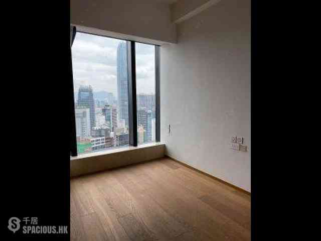 Mid Levels Central - Gramercy 03